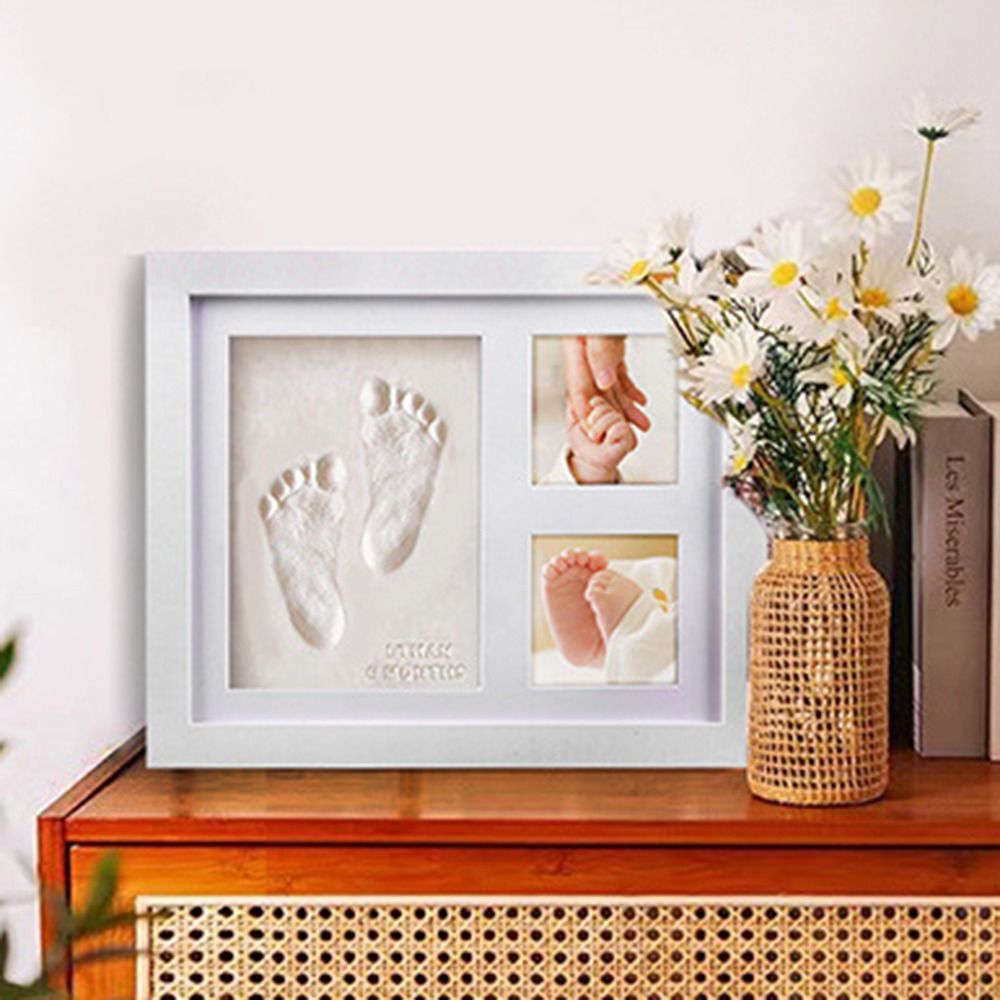 مجموعة طبعات يد وقدم الطفل من  - مراجعة Bamboo Photo Frame وسعره